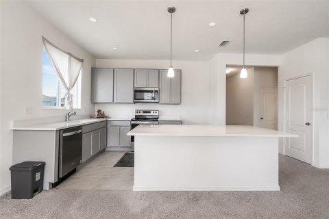 Casa en venta en Mascotte, Florida, 3 dormitorios, 142.79 m2 № 2259016 - foto 4