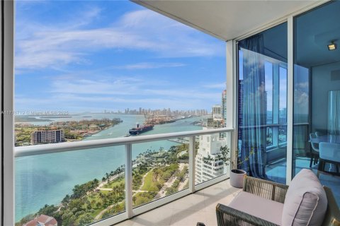 Condo in Miami Beach, Florida, 2 bedrooms  № 1864704 - photo 13