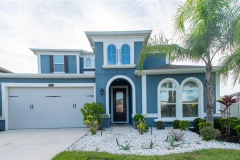 Casa en venta en Wesley Chapel, Florida, 4 dormitorios, 270.35 m2 № 1902860 - foto 2