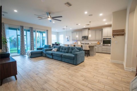 Casa en venta en Wesley Chapel, Florida, 4 dormitorios, 270.35 m2 № 1902860 - foto 30