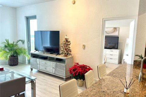 Condominio en venta en Hollywood, Florida, 2 dormitorios, 96.25 m2 № 1461775 - foto 14