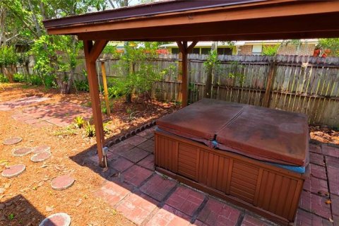 House in Jacksonville, Florida 4 bedrooms, 179.02 sq.m. № 1747755 - photo 23