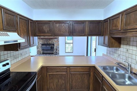 House in Jacksonville, Florida 4 bedrooms, 179.02 sq.m. № 1747755 - photo 7