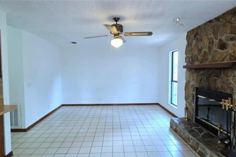 House in Jacksonville, Florida 4 bedrooms, 179.02 sq.m. № 1747755 - photo 8