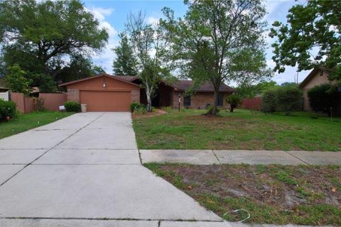 House in Jacksonville, Florida 4 bedrooms, 179.02 sq.m. № 1747755 - photo 1