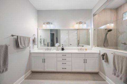 Casa en venta en Tierra Verde, Florida, 4 dormitorios, 297.1 m2 № 1917697 - foto 29
