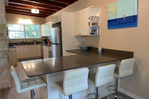 Снять в аренду виллу или дом в Пальметто-Бей, Флорида 3 спальни, 159.88м2, № 2050092 - фото 8