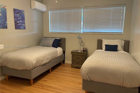 Снять в аренду виллу или дом в Пальметто-Бей, Флорида 3 спальни, 159.88м2, № 2050092 - фото 13