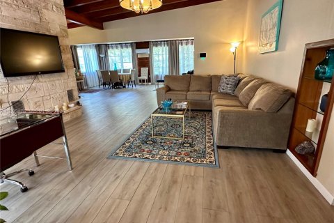 Снять в аренду виллу или дом в Пальметто-Бей, Флорида 3 спальни, 159.88м2, № 2050092 - фото 24