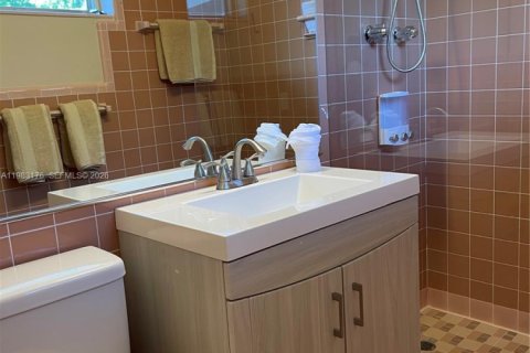 Снять в аренду виллу или дом в Пальметто-Бей, Флорида 3 спальни, 159.88м2, № 2050092 - фото 29