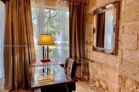 Снять в аренду виллу или дом в Пальметто-Бей, Флорида 3 спальни, 159.88м2, № 2050092 - фото 15