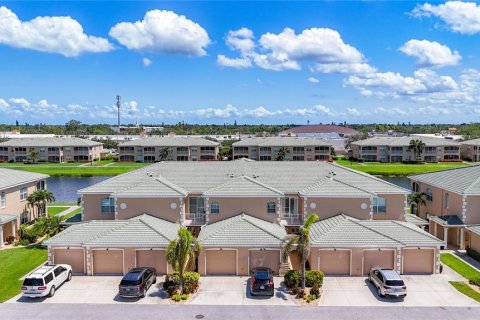 Condo in Bradenton, Florida, 3 bedrooms  № 1804669 - photo 2