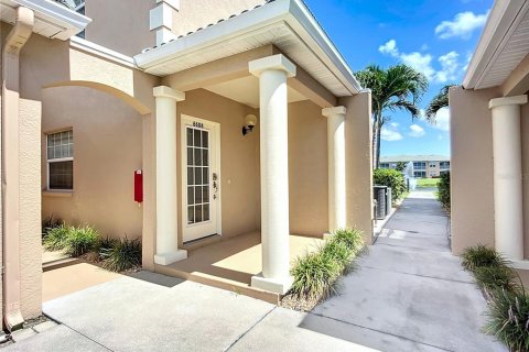 Condo in Bradenton, Florida, 3 bedrooms  № 1804669 - photo 3