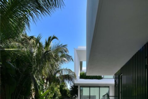 Villa ou maison à vendre à Miami Beach, Floride: 6 chambres, 731.05 m2 № 1779959 - photo 7