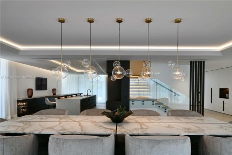 Villa ou maison à vendre à Miami Beach, Floride: 6 chambres, 731.05 m2 № 1779959 - photo 21