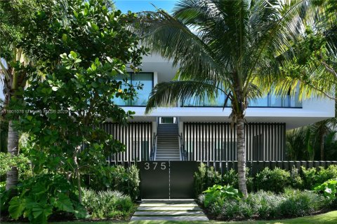 Villa ou maison à vendre à Miami Beach, Floride: 6 chambres, 731.05 m2 № 1779959 - photo 4