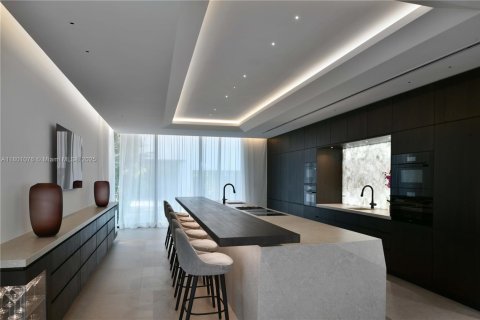 Villa ou maison à vendre à Miami Beach, Floride: 6 chambres, 731.05 m2 № 1779959 - photo 29