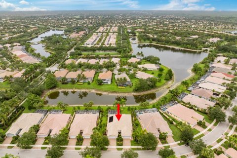 Villa ou maison à vendre à Bonita Springs, Floride: 2 chambres, 157.28 m2 № 2142492 - photo 22