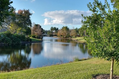 Villa ou maison à Bonita Springs, Floride 2 chambres, 157.28 m2 № 2142492