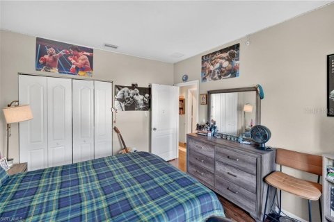 Townhouse in Naples, Florida 4 bedrooms, 169.83 sq.m. № 2432822 - photo 29