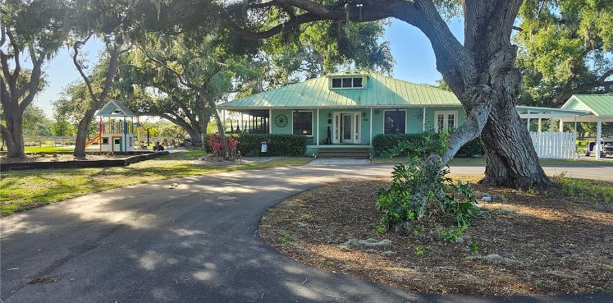 Casa en Parrish, Florida 3 dormitorios, 137.5 m2 № 2116577