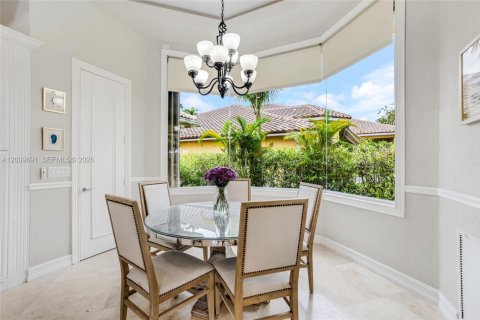 Villa ou maison à vendre à Weston, Floride: 5 chambres, 381.09 m2 № 2072872 - photo 20