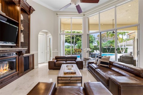 Villa ou maison à vendre à Weston, Floride: 5 chambres, 381.09 m2 № 2072872 - photo 18