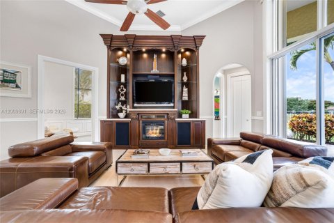 Villa ou maison à vendre à Weston, Floride: 5 chambres, 381.09 m2 № 2072872 - photo 17