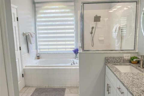 Villa ou maison à vendre à Kissimmee, Floride: 3 chambres, 174.28 m2 № 2402918 - photo 27