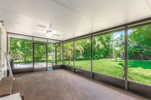 House in Orlando, Florida 2 bedrooms, 116.03 sq.m. № 1882915 - photo 18