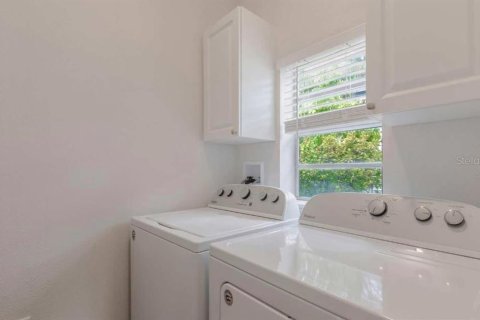 House in Orlando, Florida 2 bedrooms, 116.03 sq.m. № 1882915 - photo 17