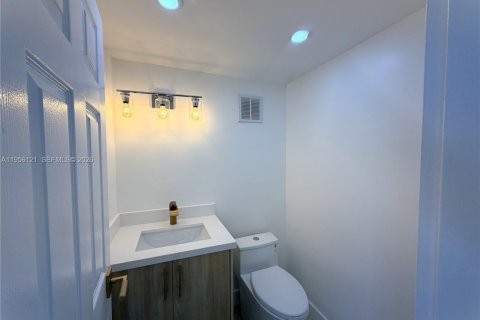 Copropriété à louer à Miami Beach, Floride: 1 chambre, 86.4 m2 № 2018019 - photo 16