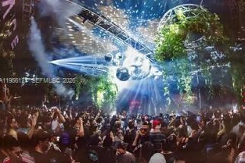 Copropriété à louer à Miami Beach, Floride: 1 chambre, 86.4 m2 № 2018019 - photo 28