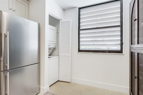 Condo in Bradenton, Florida, 2 bedrooms  № 1906518 - photo 24