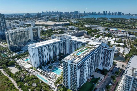 Condo in Miami Beach, Florida, 2 bedrooms № 2081951 - photo 21