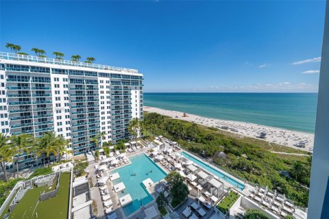 Condo in Miami Beach, Florida, 2 bedrooms № 2081951 - photo 23
