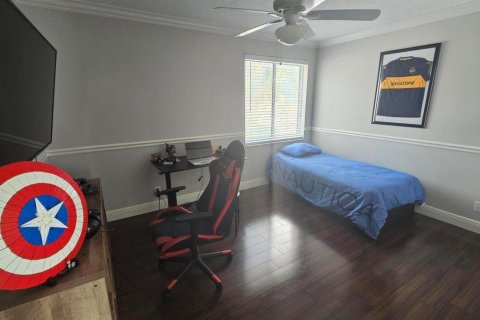 House in Margate, Florida 3 bedrooms, 182.09 sq.m. № 2084203 - photo 21