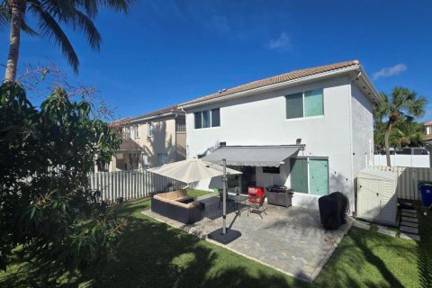 House in Margate, Florida 3 bedrooms, 182.09 sq.m. № 2084203 - photo 28