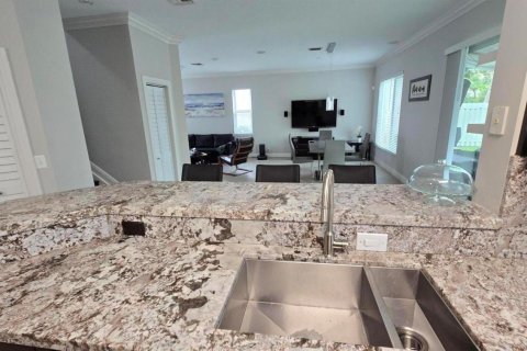 House in Margate, Florida 3 bedrooms, 182.09 sq.m. № 2084203 - photo 6