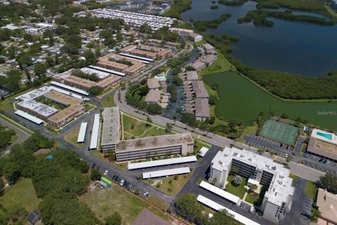 Condominio en alquiler en Saint Petersburg, Florida, 2 dormitorios, 93.83 m2 № 1824679 - foto 2