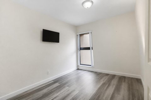 Touwnhouse à louer à Pembroke Pines, Floride: 3 chambres, 136.75 m2 № 2415623 - photo 20