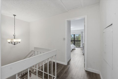 Touwnhouse à louer à Pembroke Pines, Floride: 3 chambres, 136.75 m2 № 2415623 - photo 13