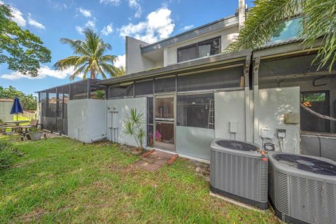 Adosado en alquiler en Pembroke Pines, Florida, 3 dormitorios, 136.75 m2 № 2415623 - foto 28