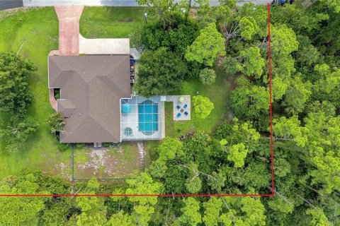 Villa ou maison à vendre à North Port, Floride: 3 chambres, 219.99 m2 № 2349950 - photo 2