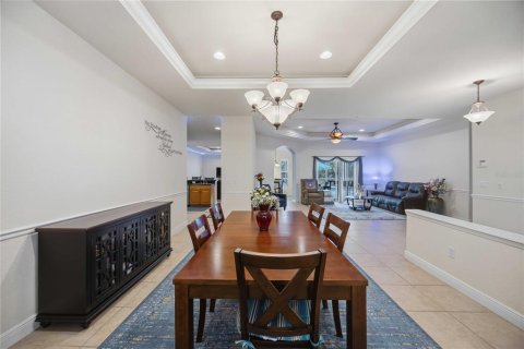 Villa ou maison à vendre à North Port, Floride: 3 chambres, 219.99 m2 № 2349950 - photo 19