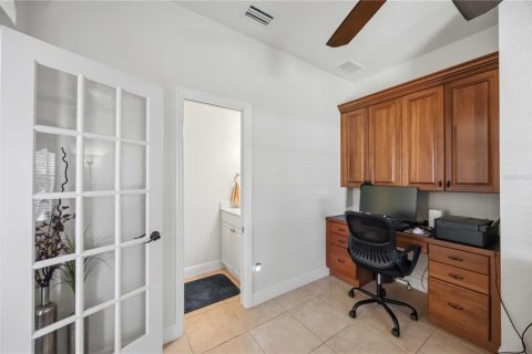 Villa ou maison à vendre à North Port, Floride: 3 chambres, 219.99 m2 № 2349950 - photo 21
