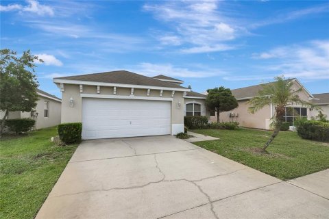 House in Hudson, Florida 3 bedrooms, 183.85 sq.m. № 2156655 - photo 6