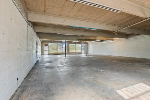 Immobilier commercial à louer à Clermont, Floride: 230.4 m2 № 2419816 - photo 13