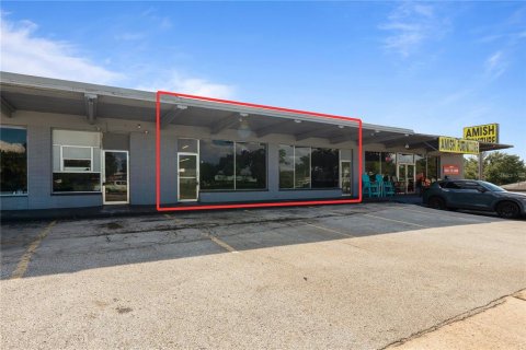 Immobilier commercial à Clermont, Floride 230.4 m2 № 2419816