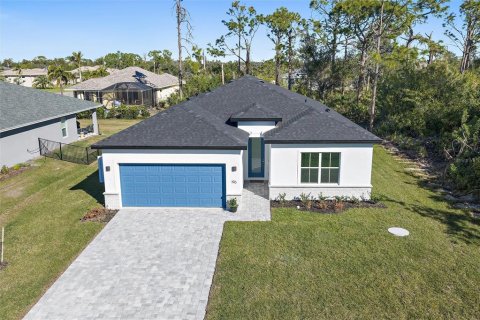 Villa ou maison à Rotonda, Floride 4 chambres, 184.88 m2 № 2096516